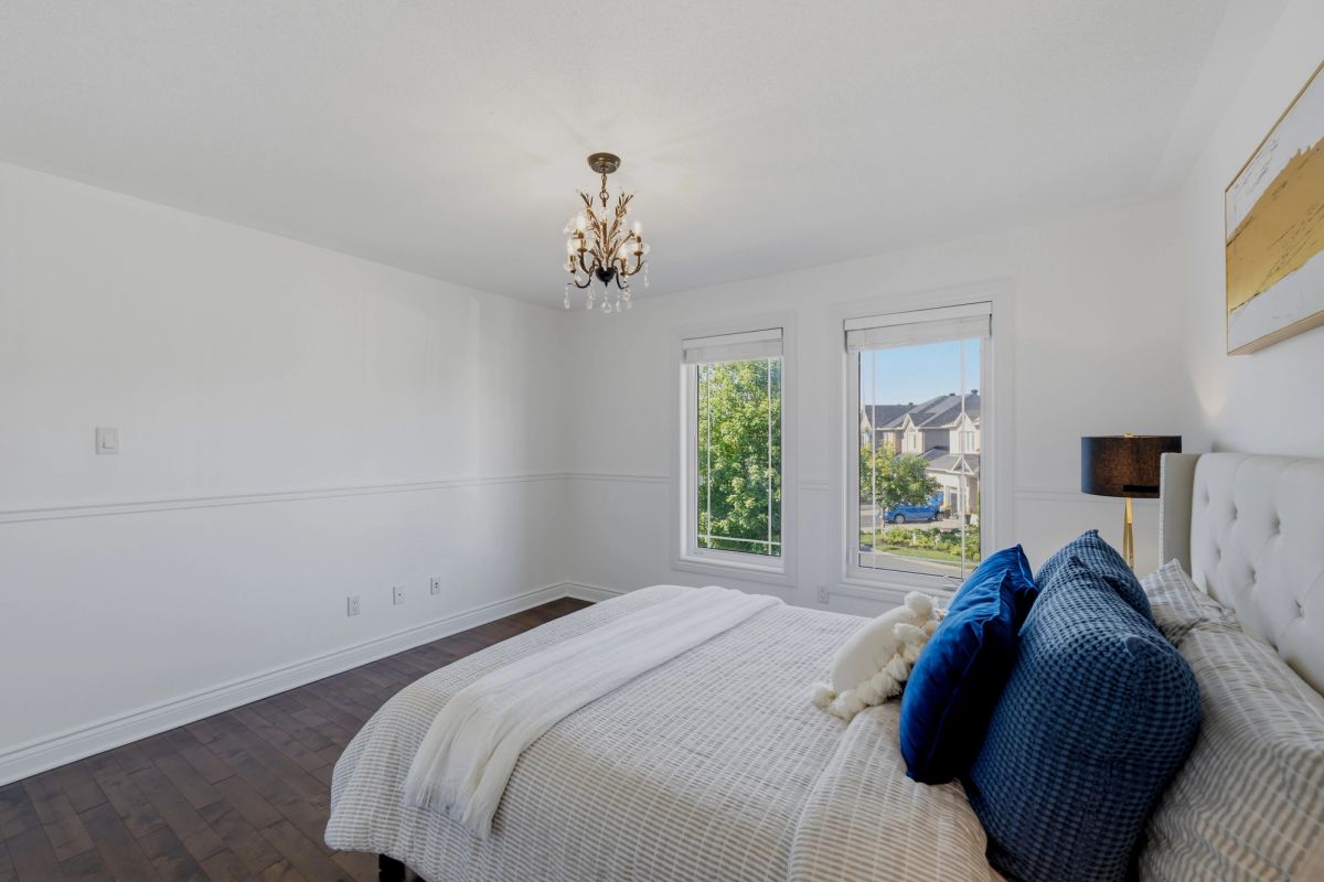 233 Marjan Crescent