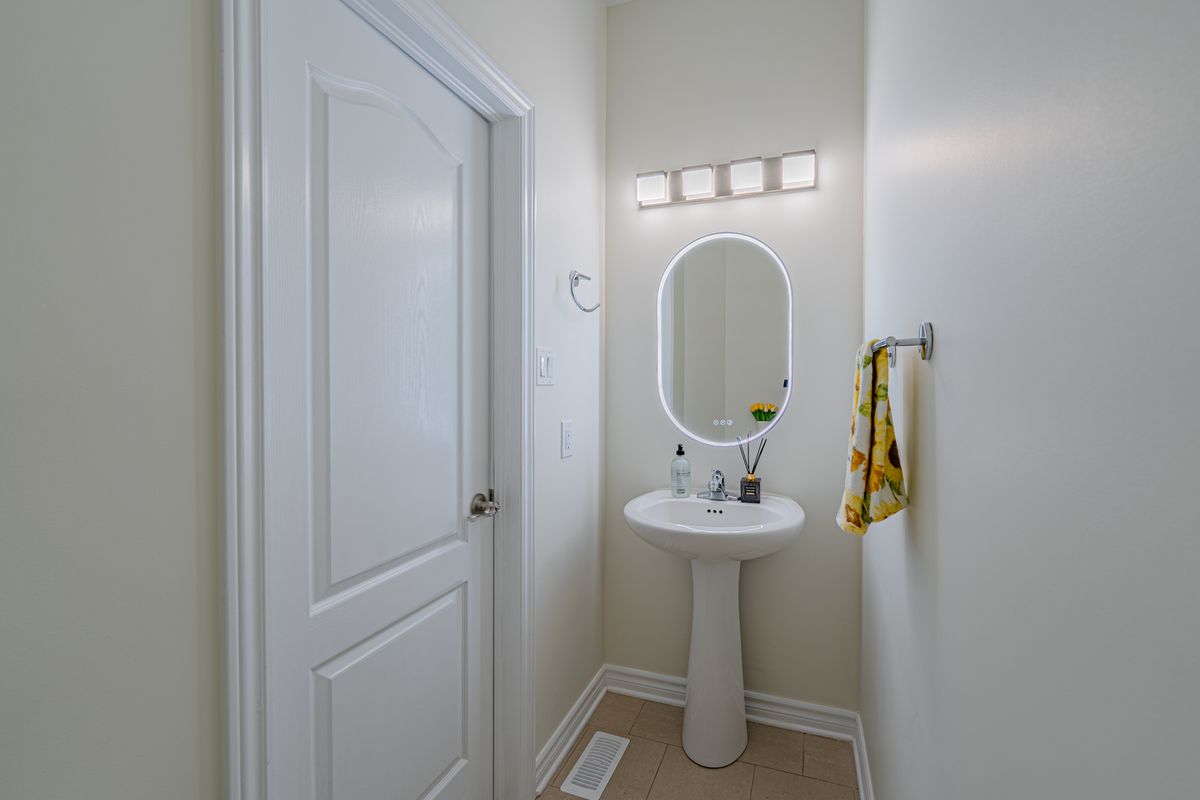 1576 Carronbridge Circle