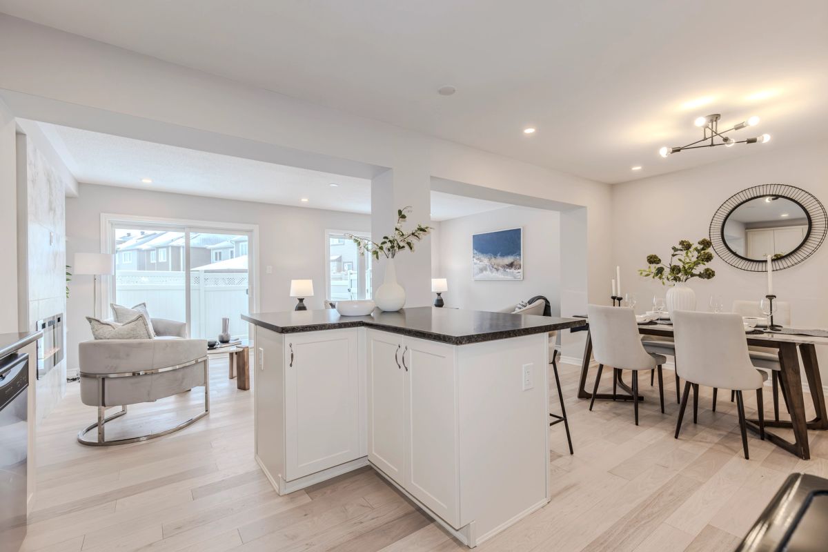 272 Brassy Minnow Crescent