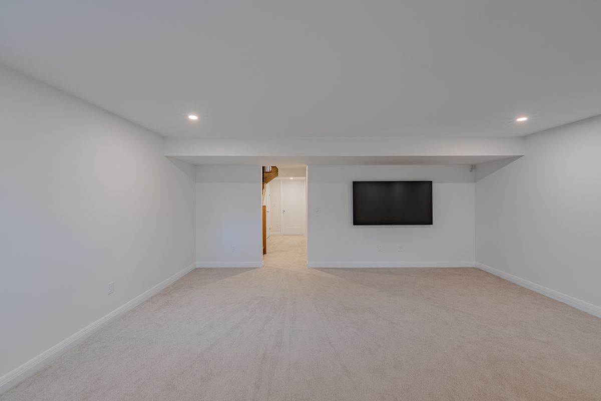 515 Hitzlay Terrace