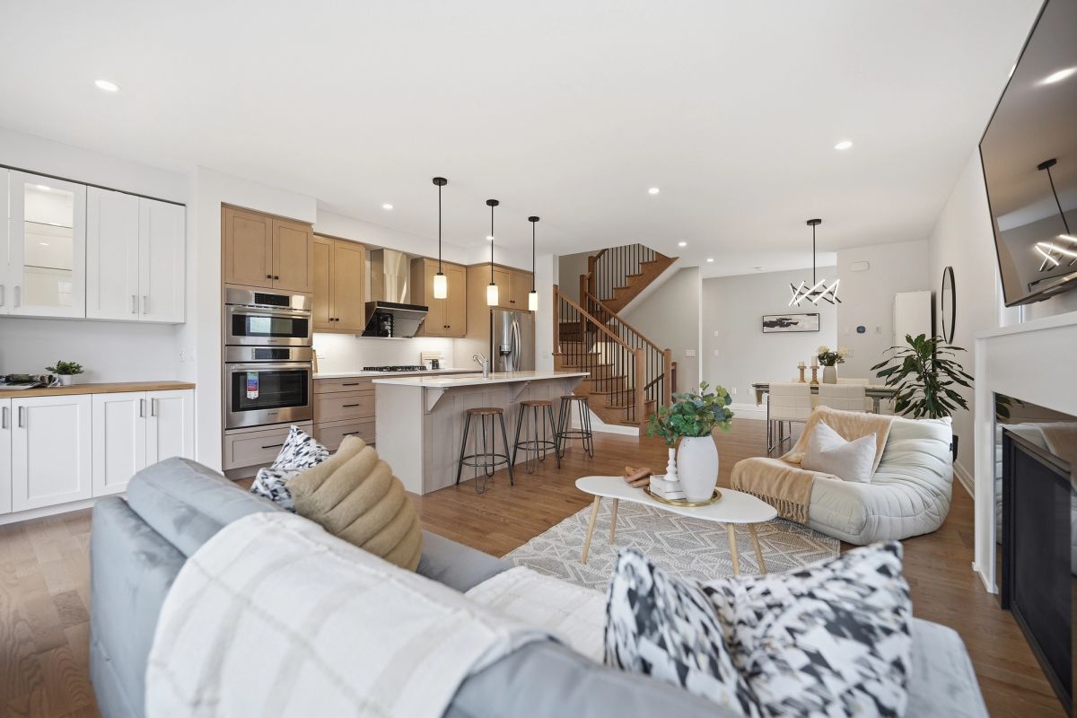 501 Hitzlay Terrace