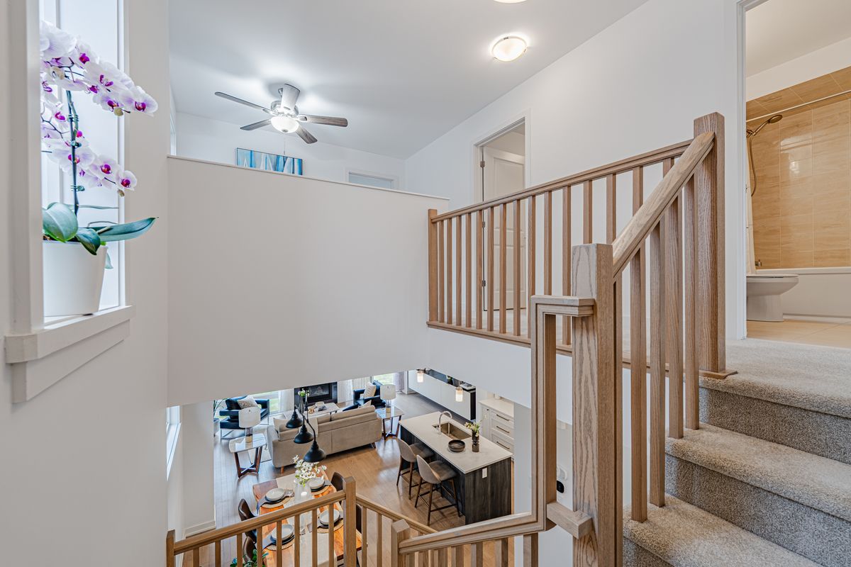 222 Finsbury Ave
