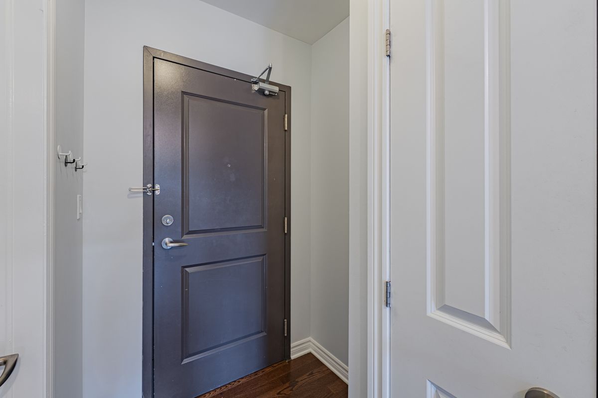 429 Kent Street – Unit 210