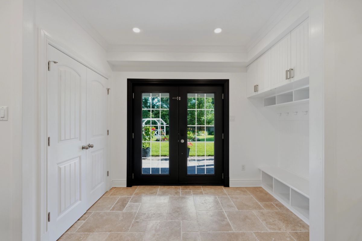 233 Marjan Crescent