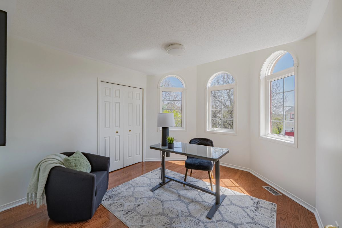 6 Cheltonia Way