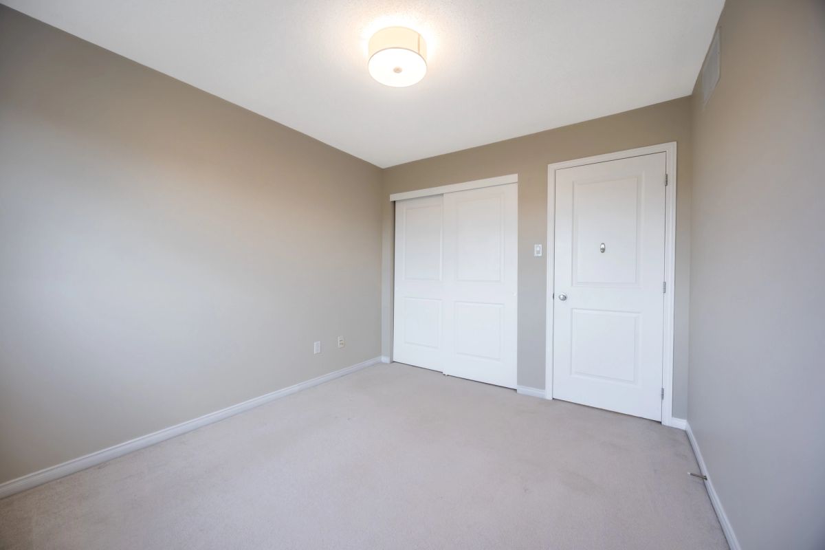 578 Pepperville Crescent