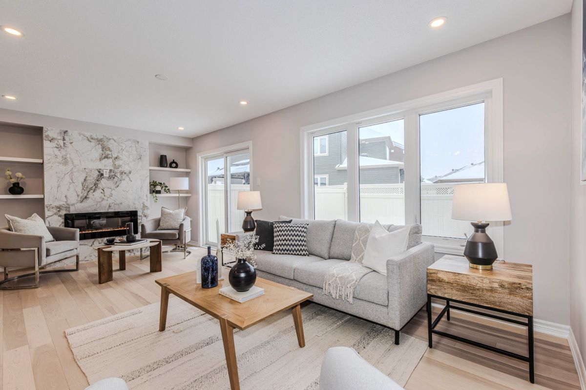 272 Brassy Minnow Crescent