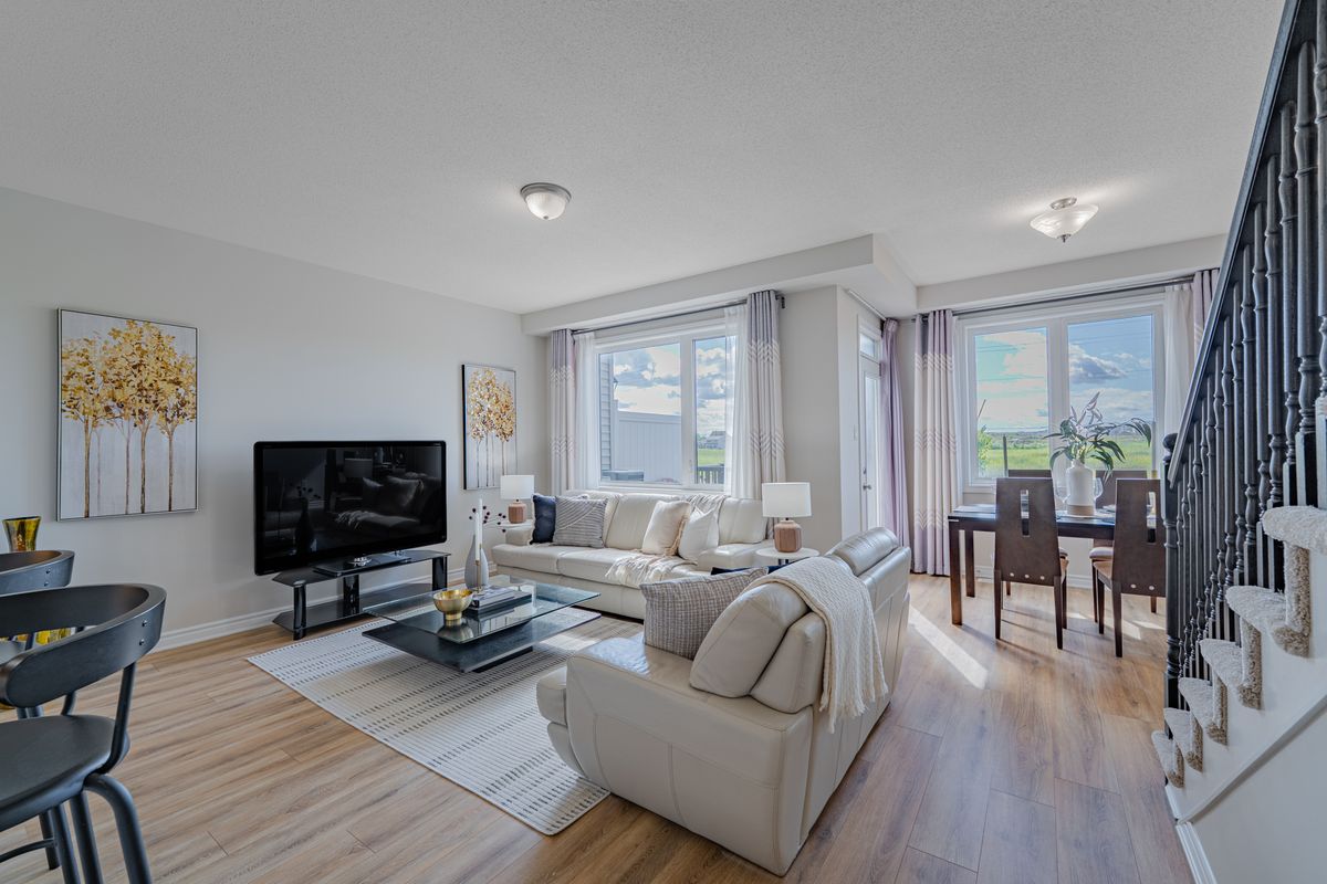 366 Aphelion Crescent