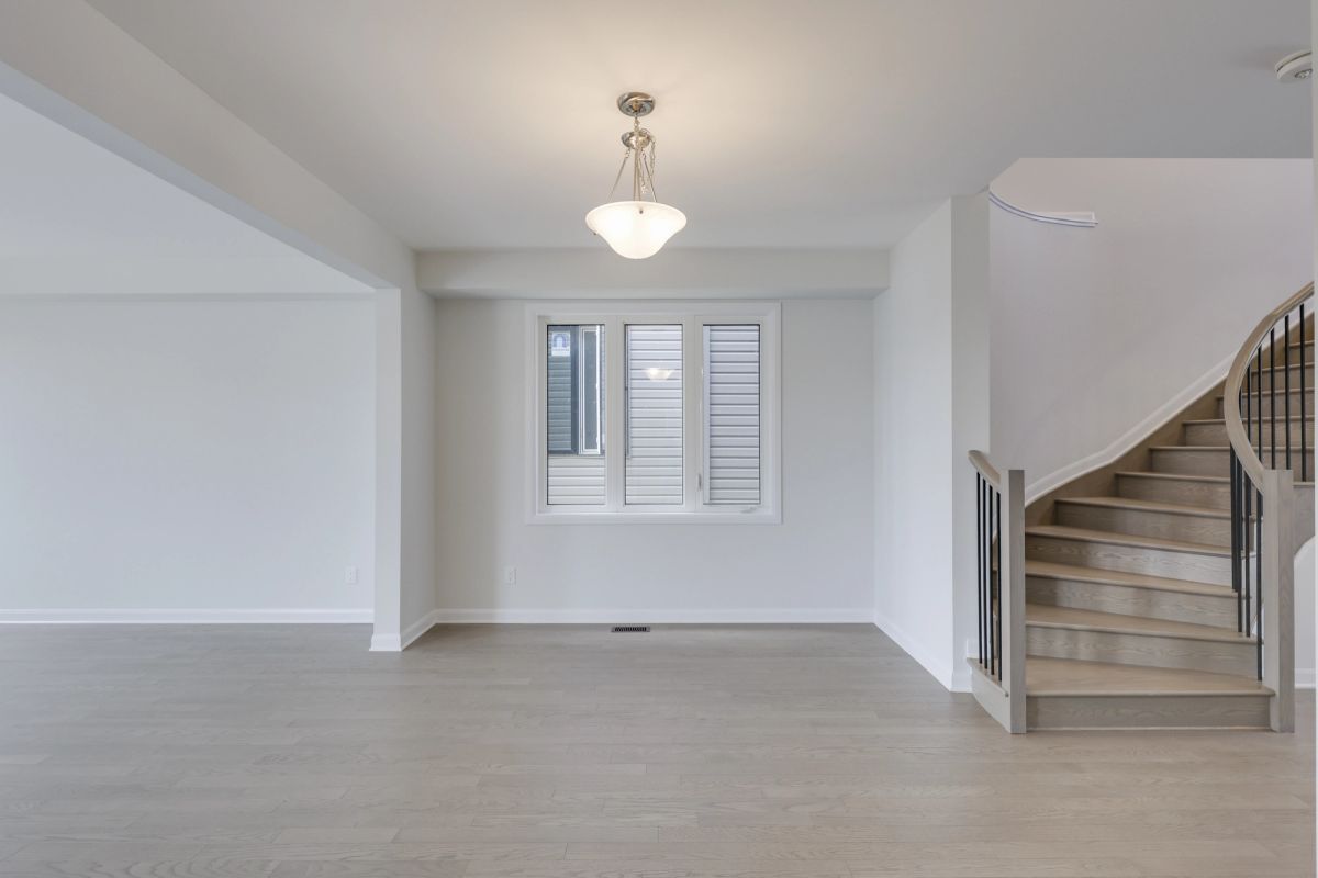 218 ELSIE MACGILL WALK