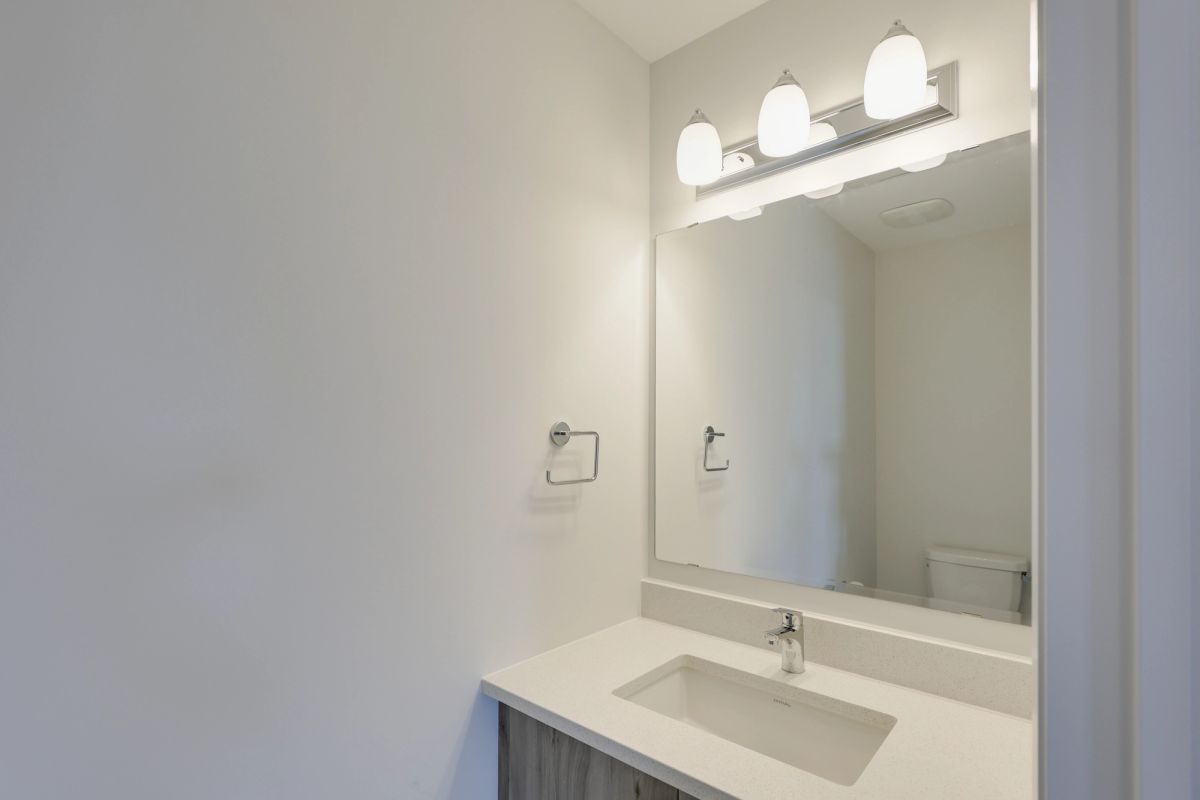 218 ELSIE MACGILL WALK