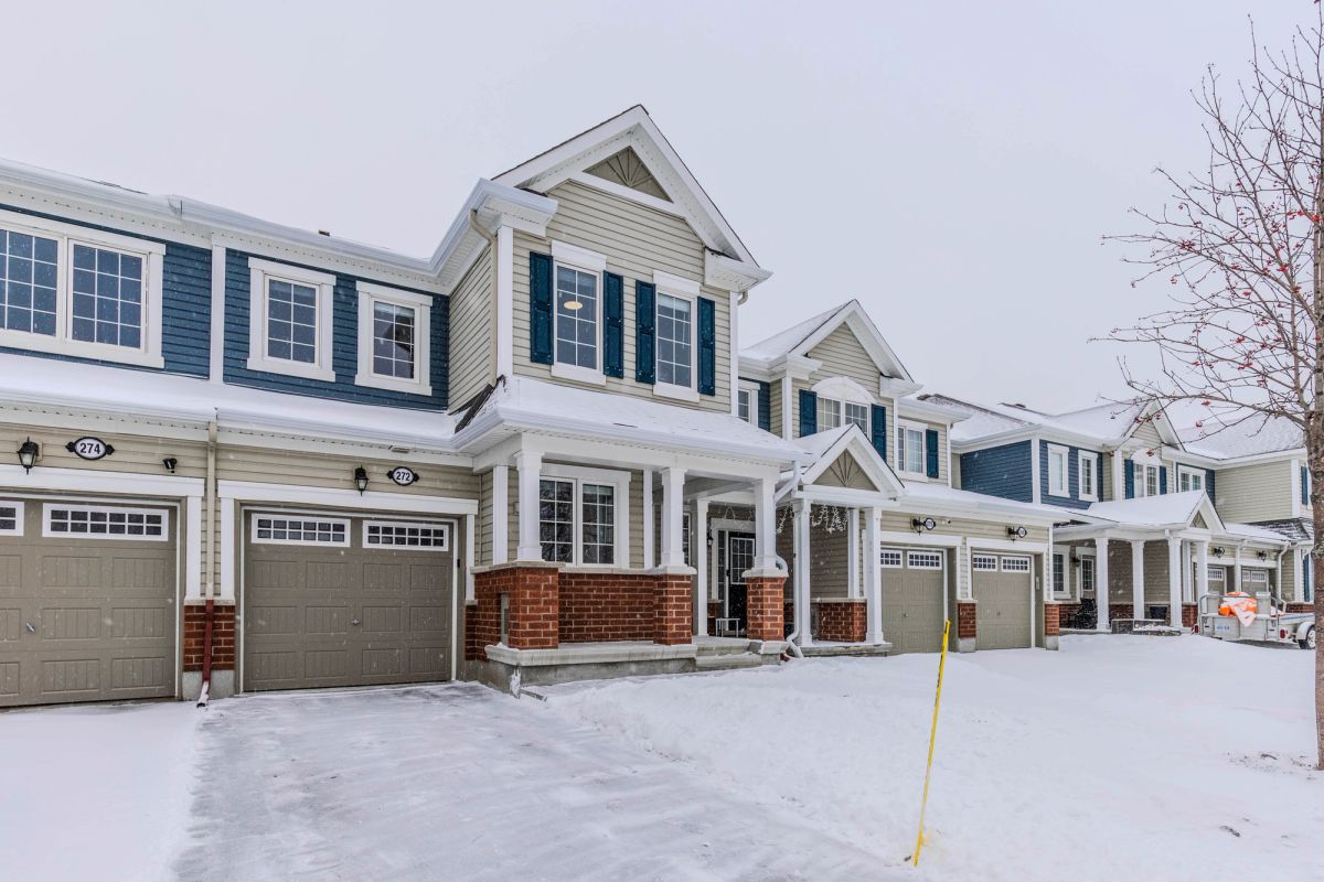 272 Brassy Minnow Crescent