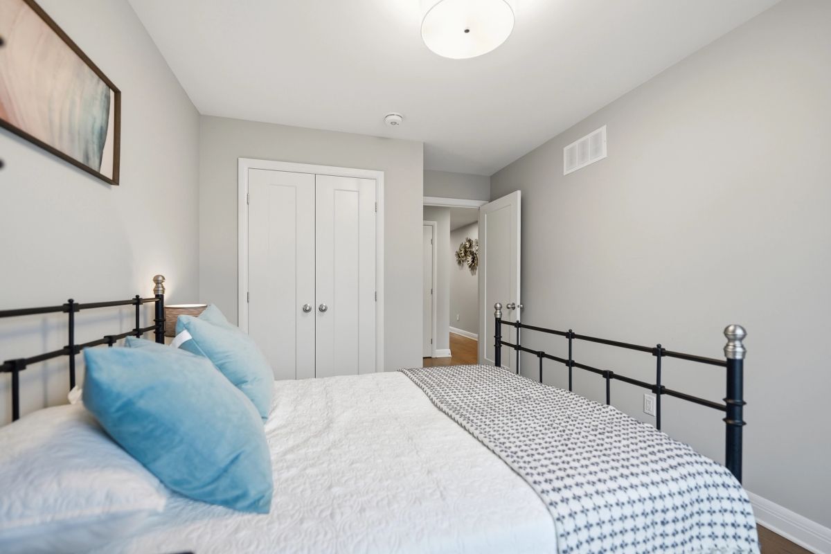 501 Hitzlay Terrace