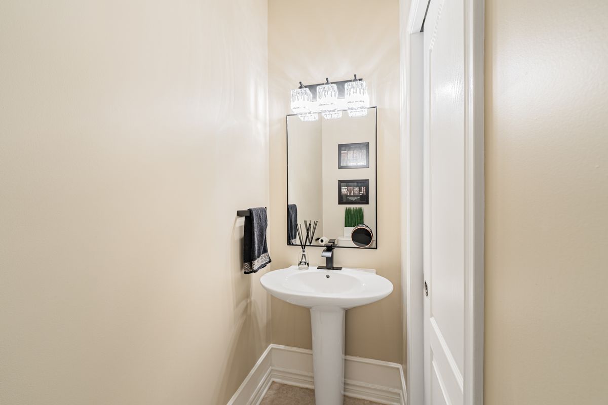 131 Kinghaven Crescent