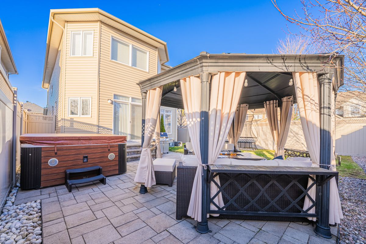 131 Kinghaven Crescent