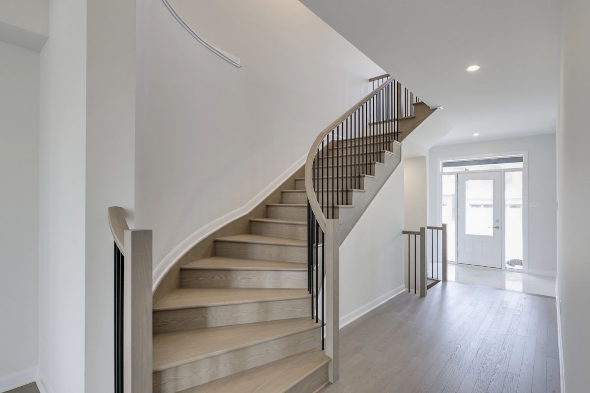 218 ELSIE MACGILL WALK