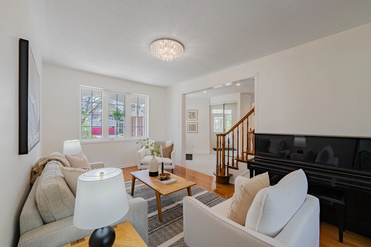 6 Cheltonia Way