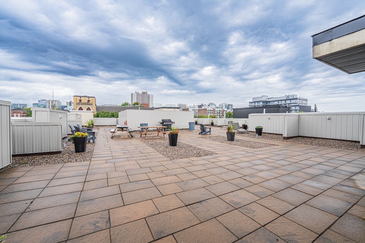 429 Kent Street – Unit 210