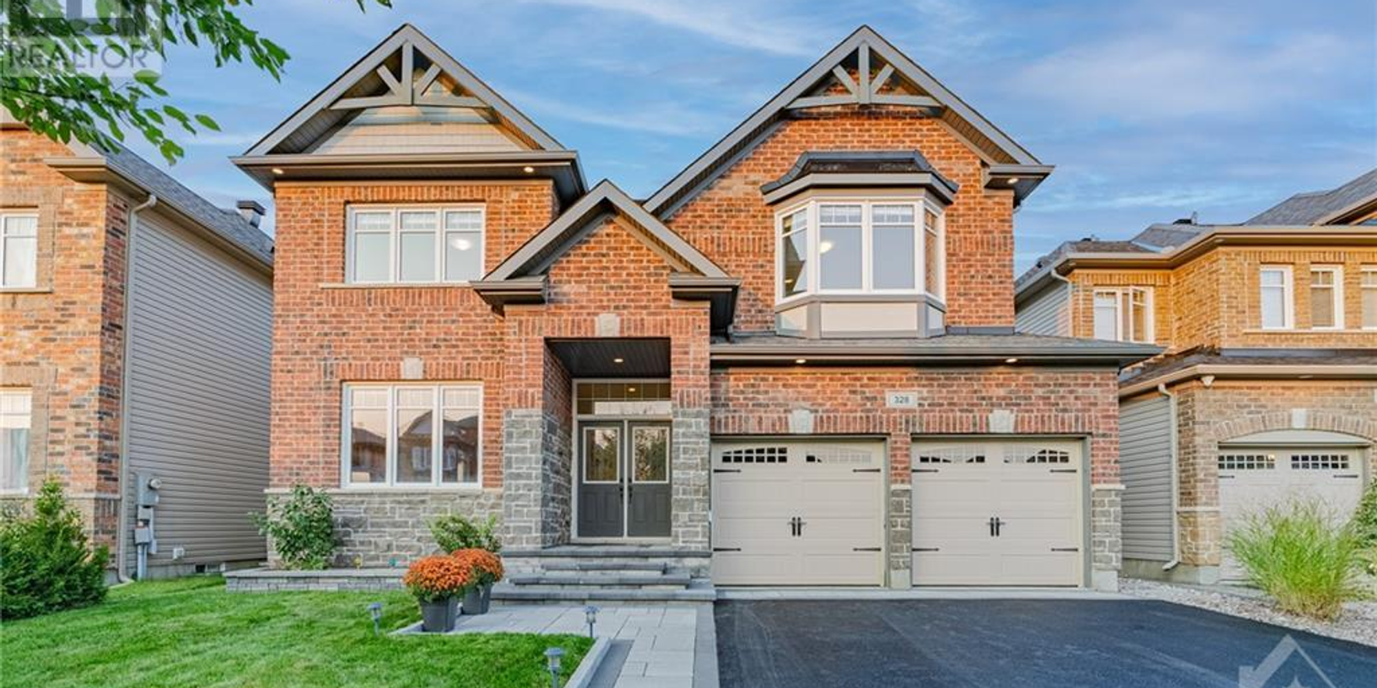 328 Percheron Way, Kanata 南-Stittsville的精品独立屋
