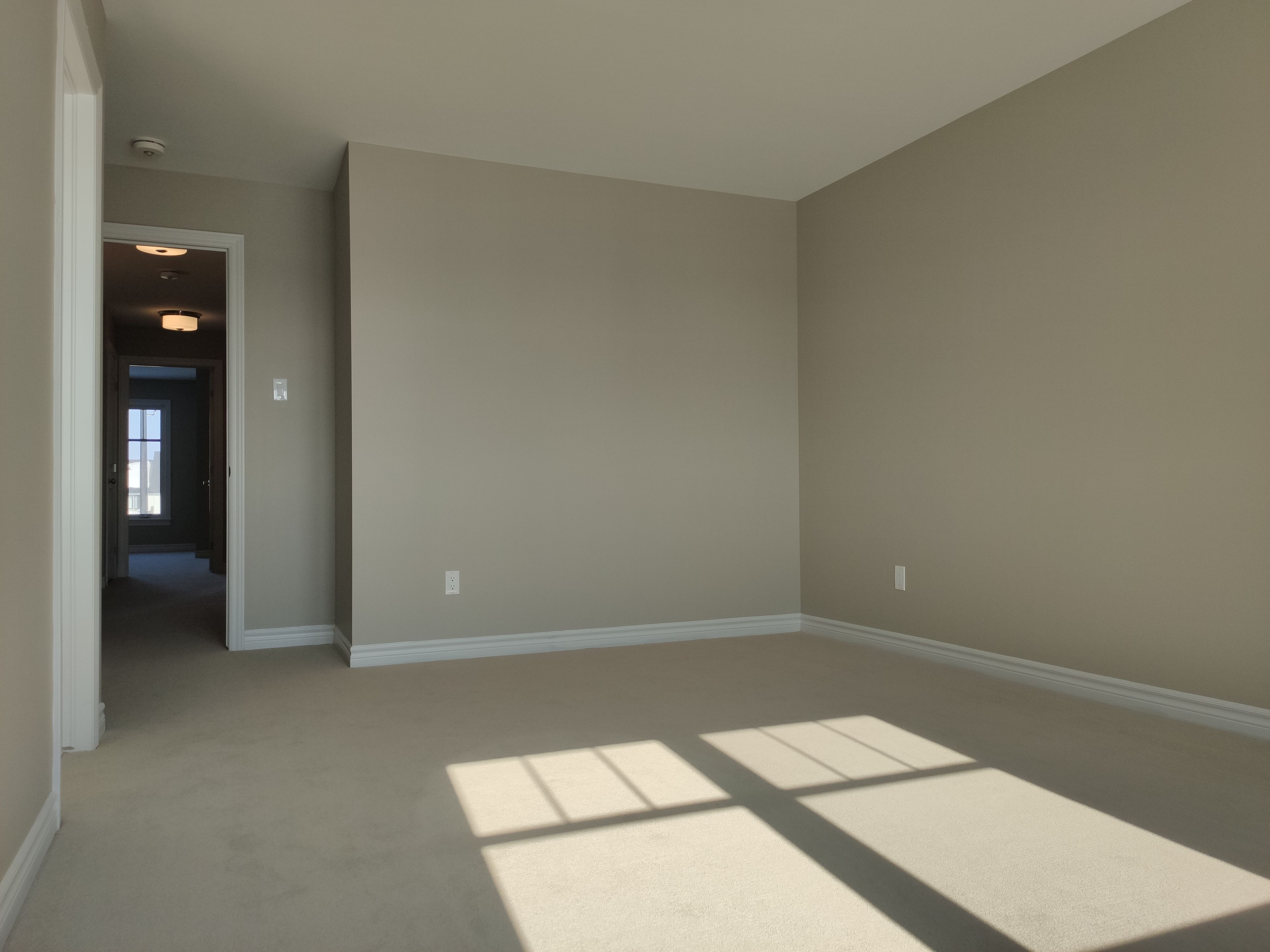 818 Clapham Terrace