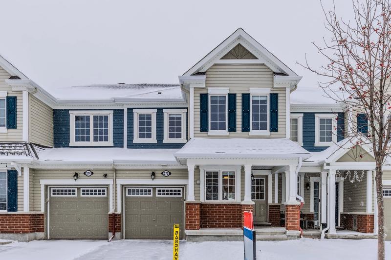 272 Brassy Minnow Crescent