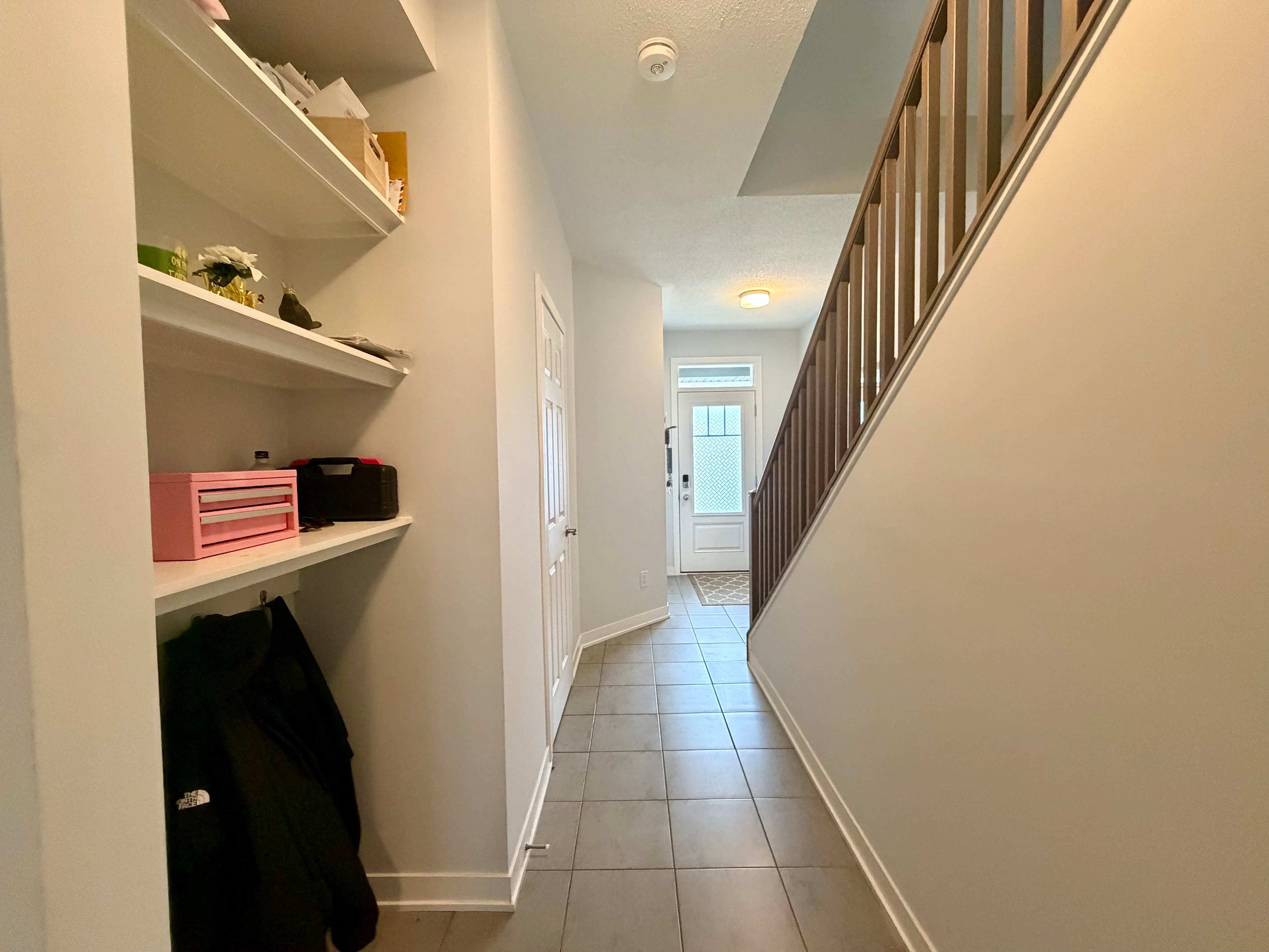 216 Billrian Crescent