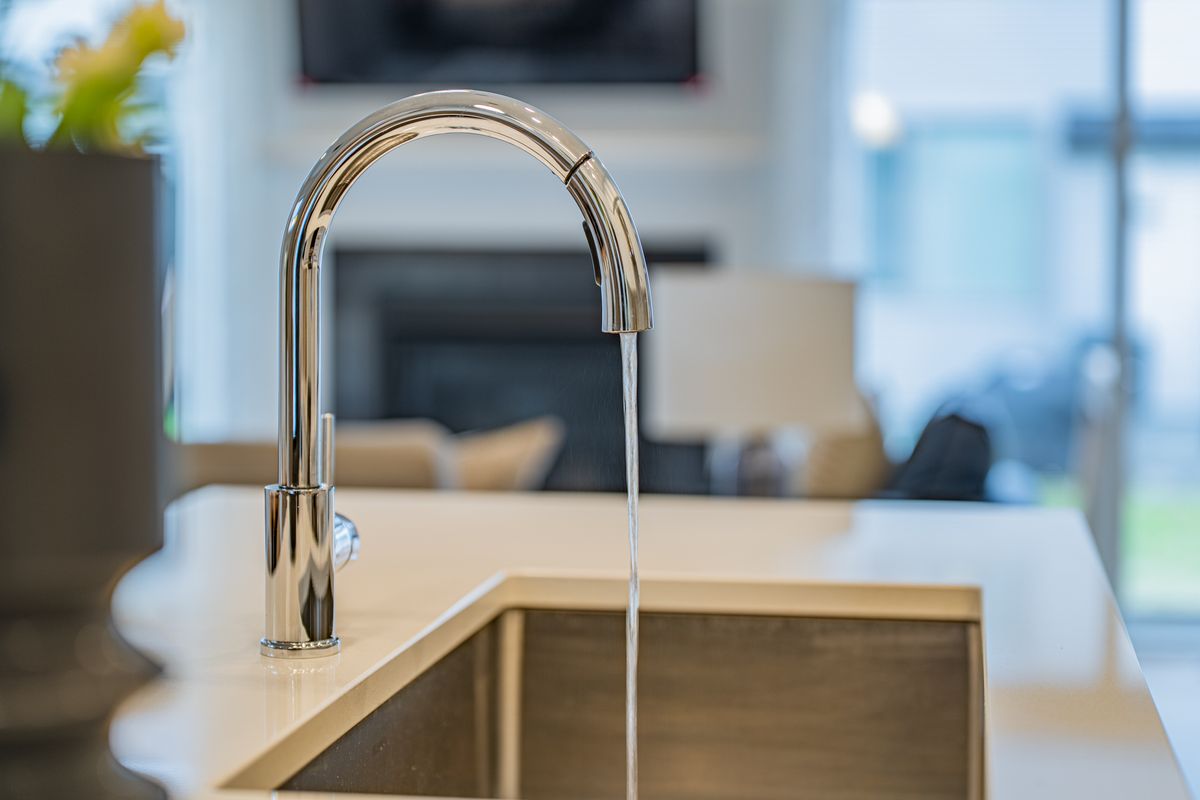 222 Finsbury Ave