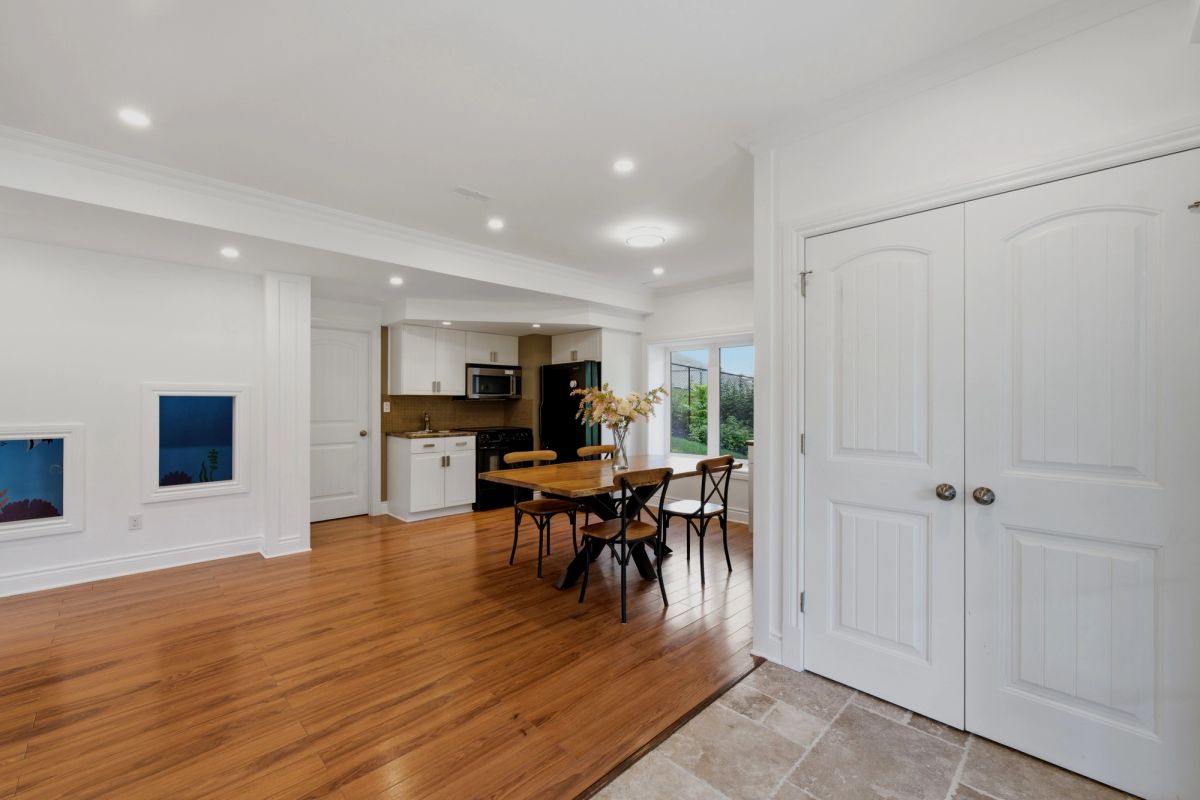 233 Marjan Crescent