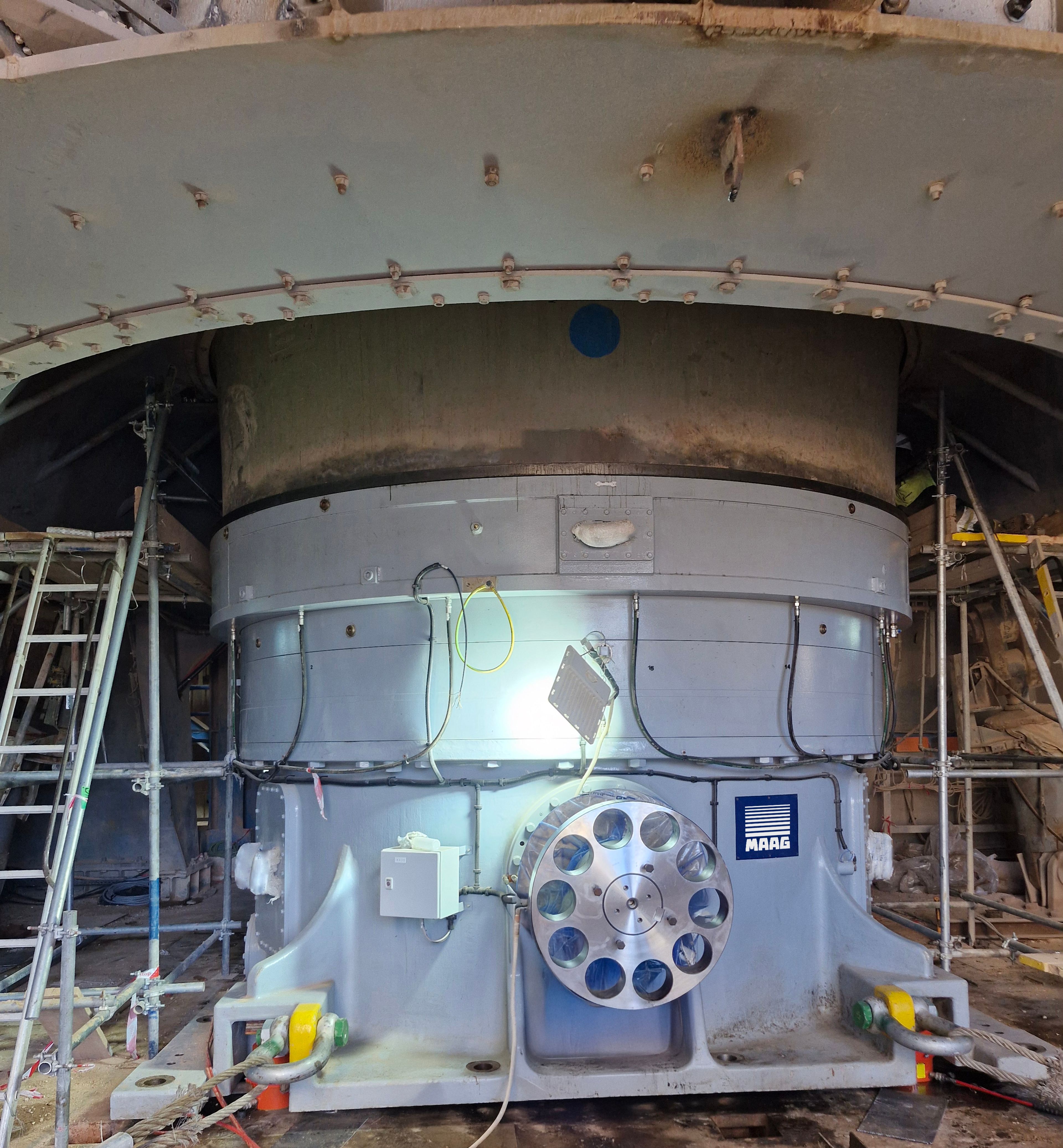 the gear unit successfully installed