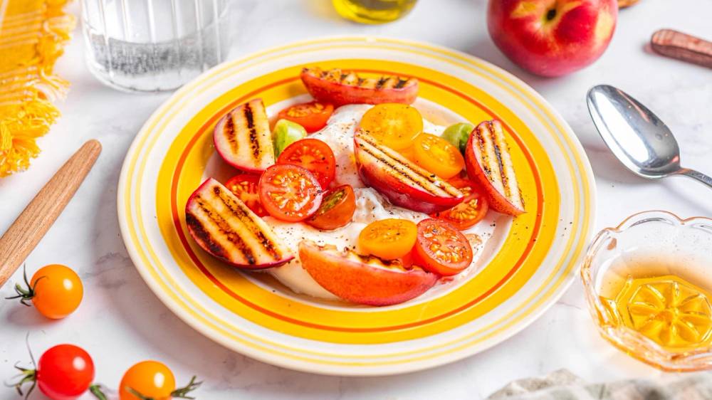 Grillet nektarin med burrata