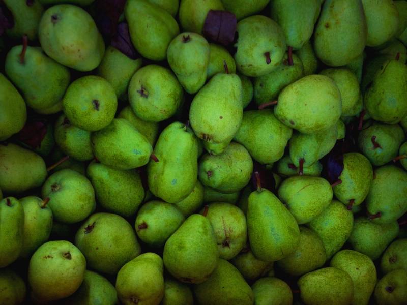 En mengde små, grønne pærer som kan brukes til å redusere matsvinn.