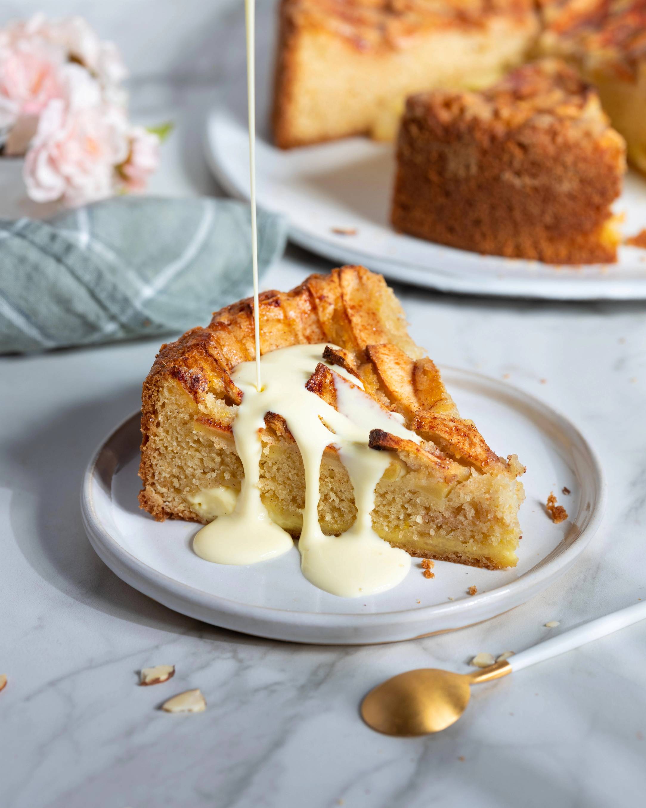 Eplekake med vaniljekrem