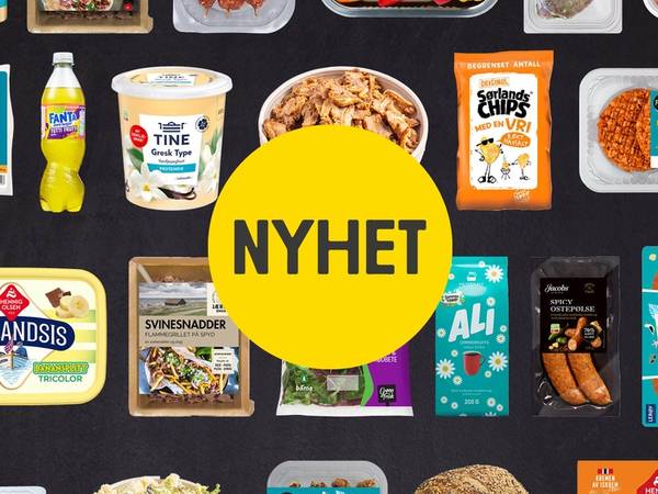 Et utvalg av mat- og dagligvareprodukter på en svart bakgrunn, med en stor gul sirkel med teksten 'NYHET' i midten.