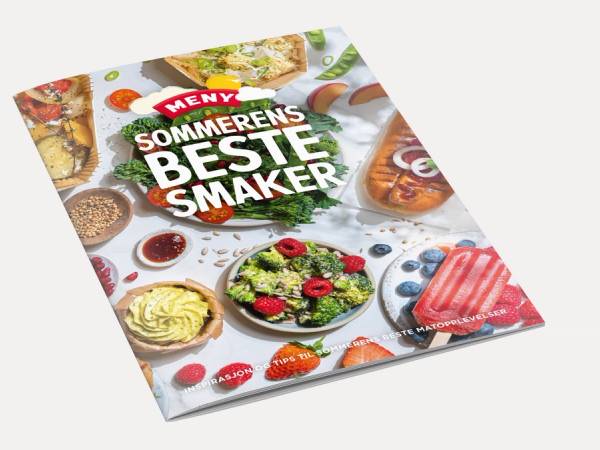 Forside av en matbok med tittelen 'Sommerens beste smaker' og bilder av ulike desserter og kaker.