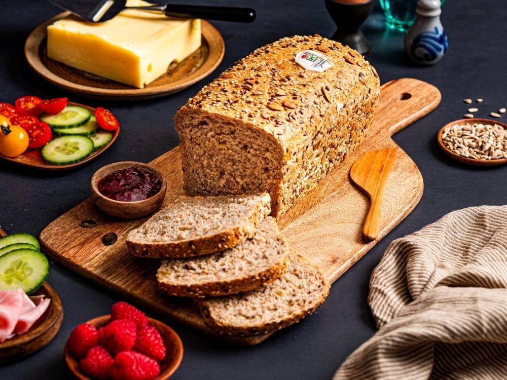 Vår egen - nystekt brød