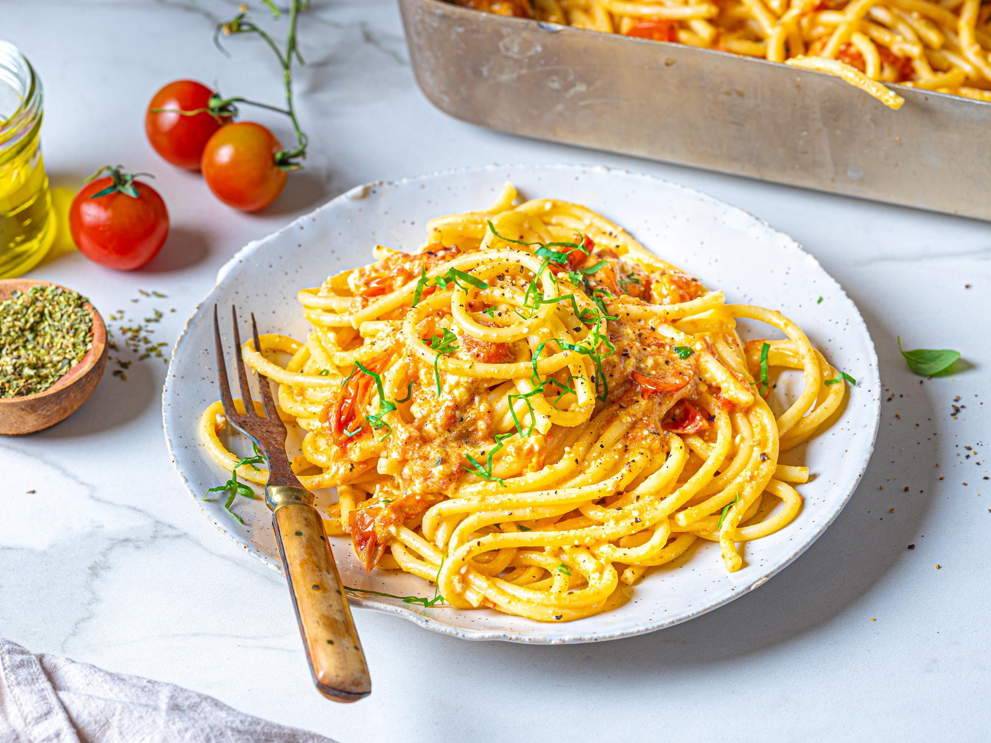 Baked feta pasta tiktok trend