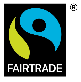 Fairtrade-logo med blå og grønn farge på svart bakgrunn, med teksten 'FAIRTRADE' under symbolet.