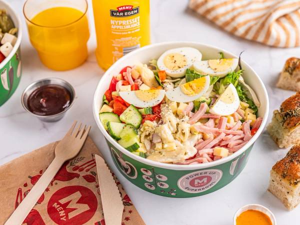 Salatbar - med egg, ost og skinke