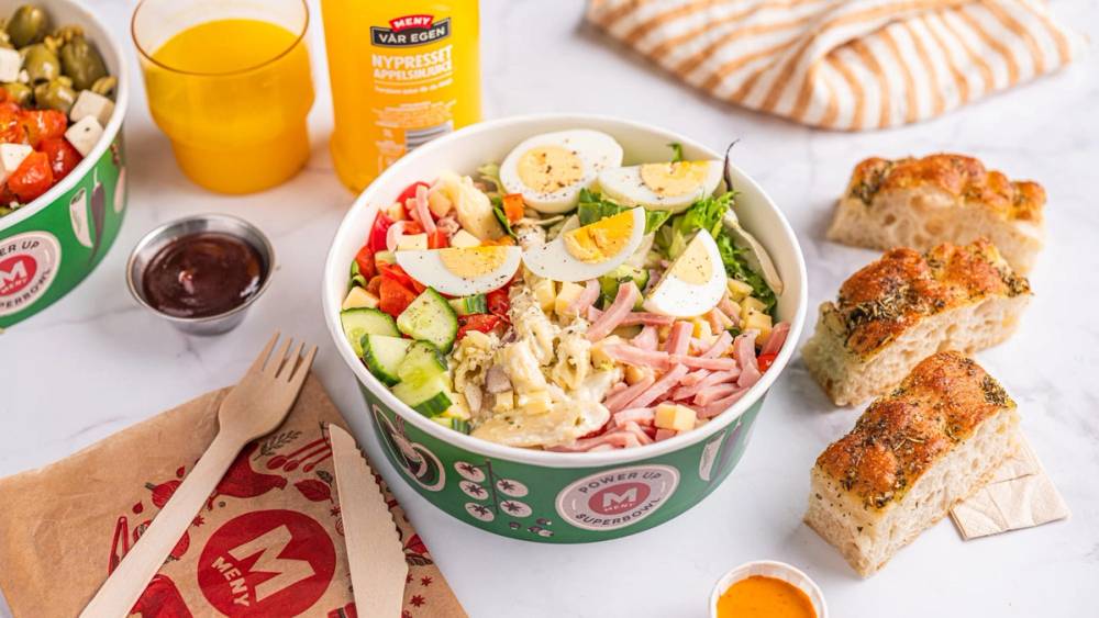 Salatbar - med egg, ost og skinke