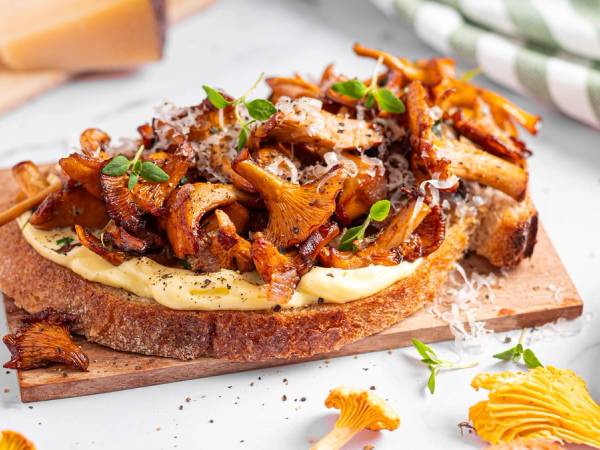 Kantarell toast