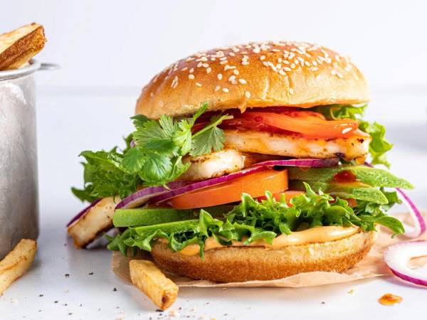 Halloumi burger