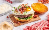 Carbonara Burger