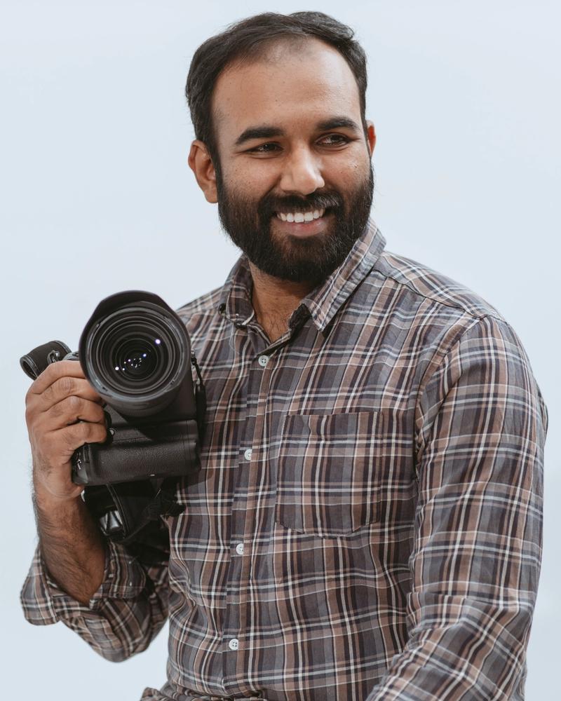 Nihar J Reddy