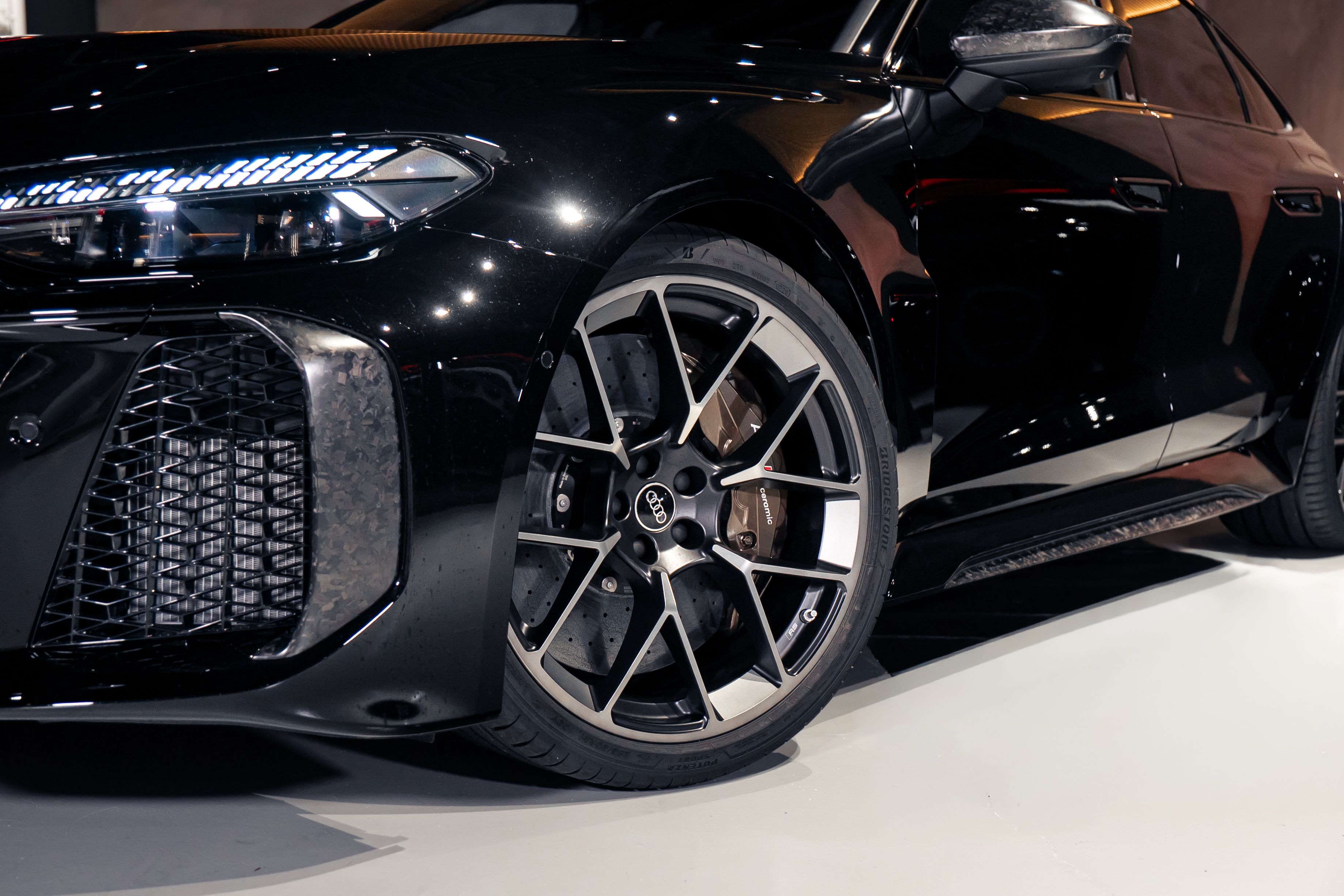 Audi RS5 Sedan  — foto 6