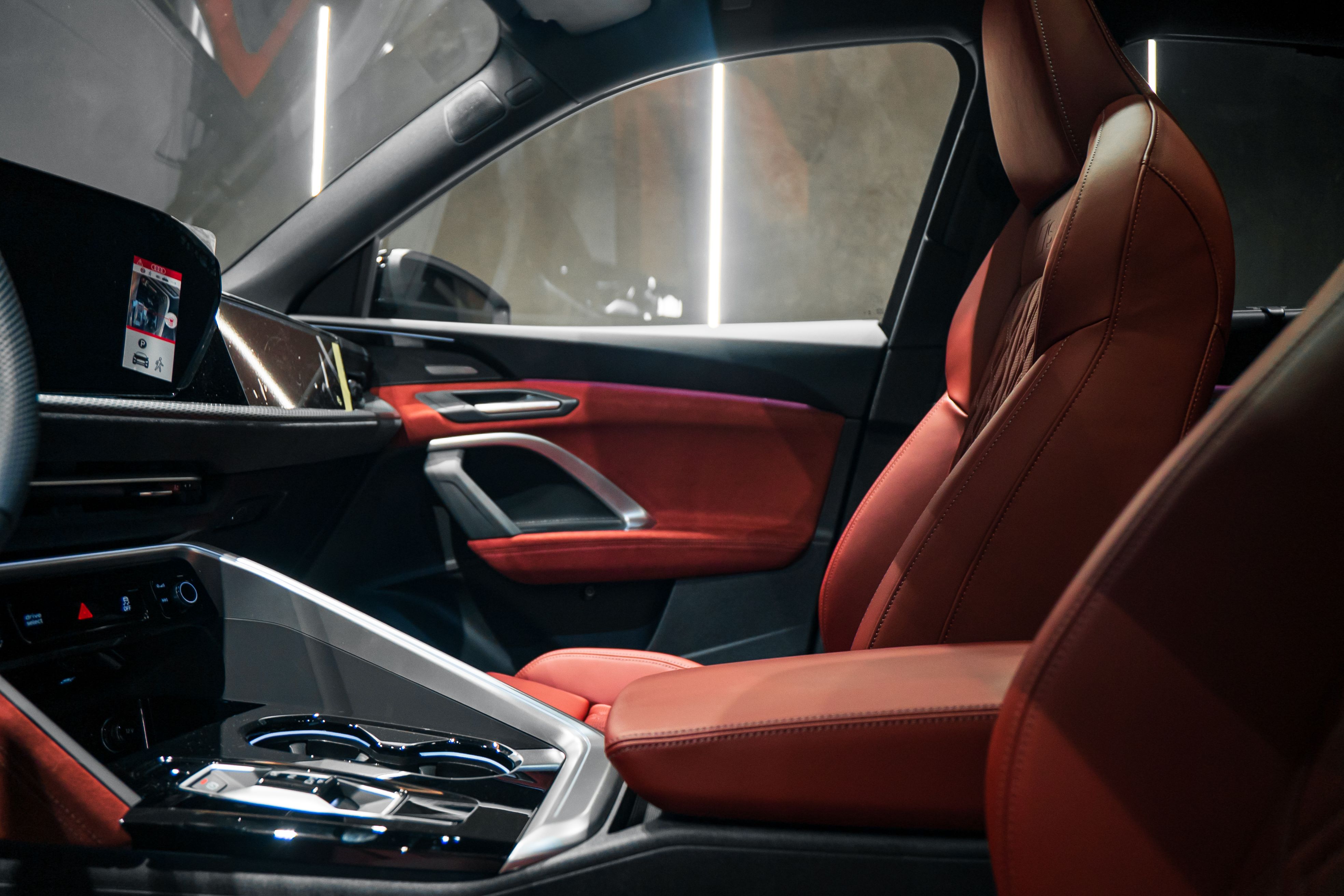 Audi SQ5 — foto 9