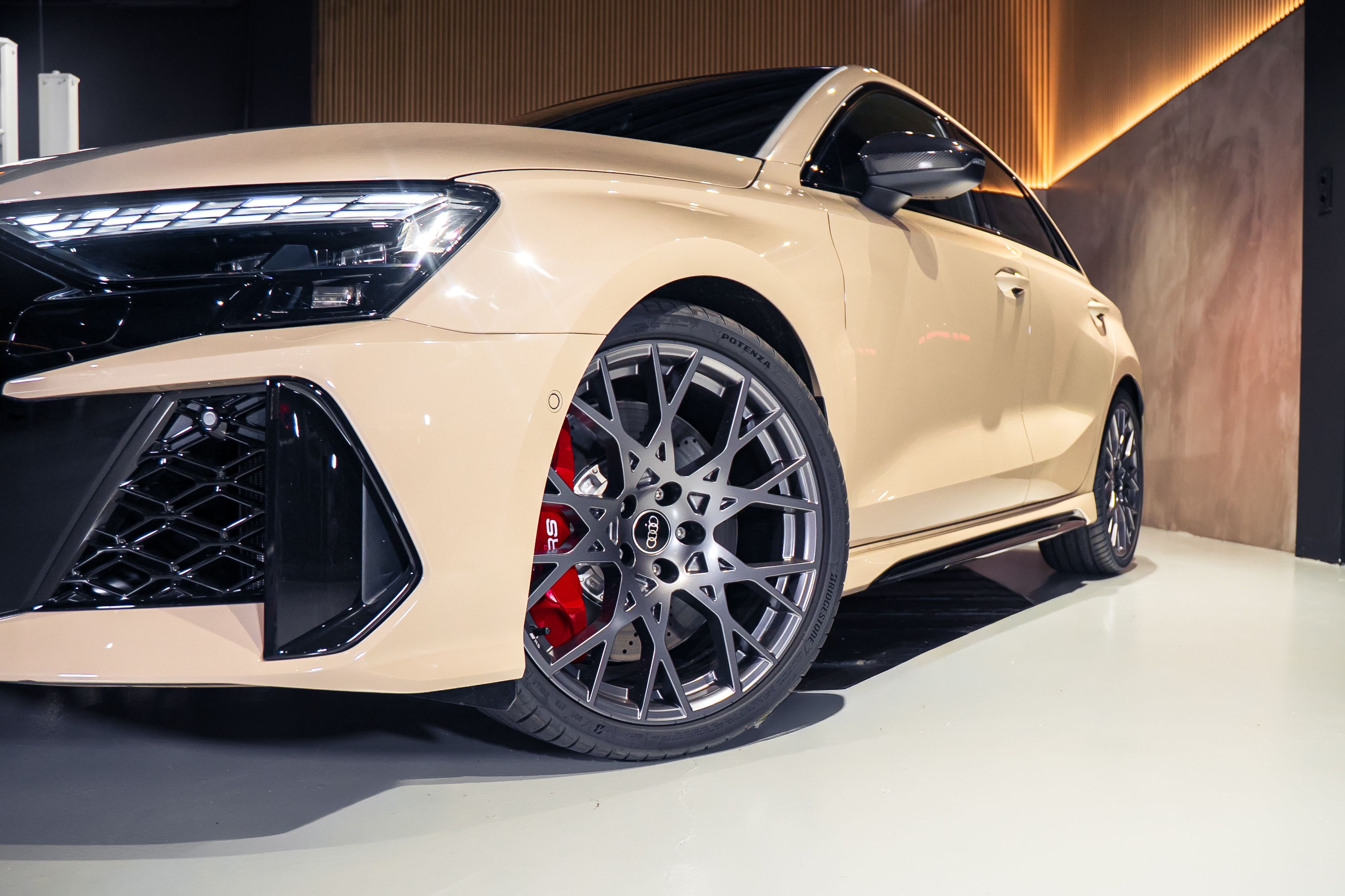 Audi RS3 Sportback — photo 2