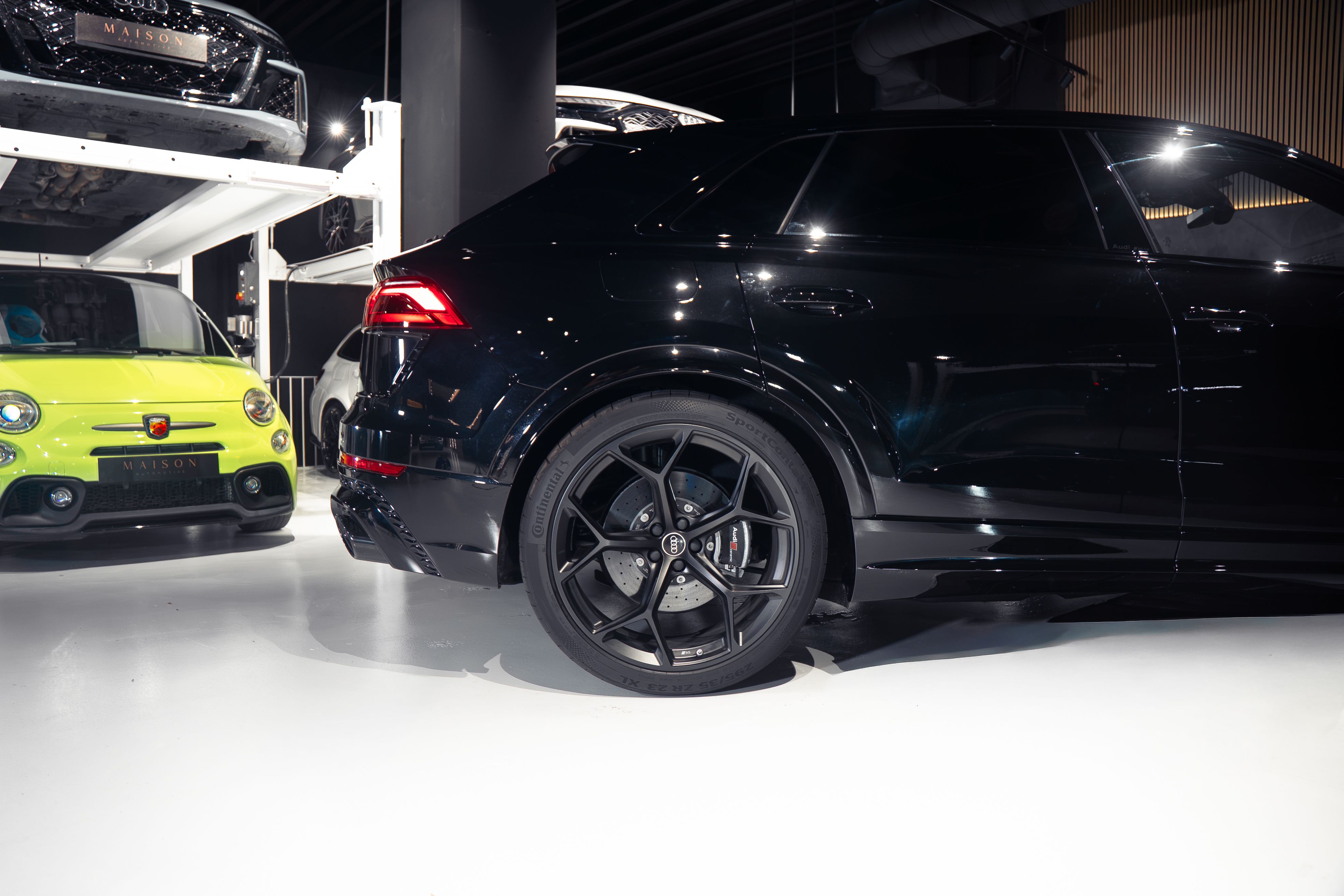 Audi RSQ8 Performance  — photo 16
