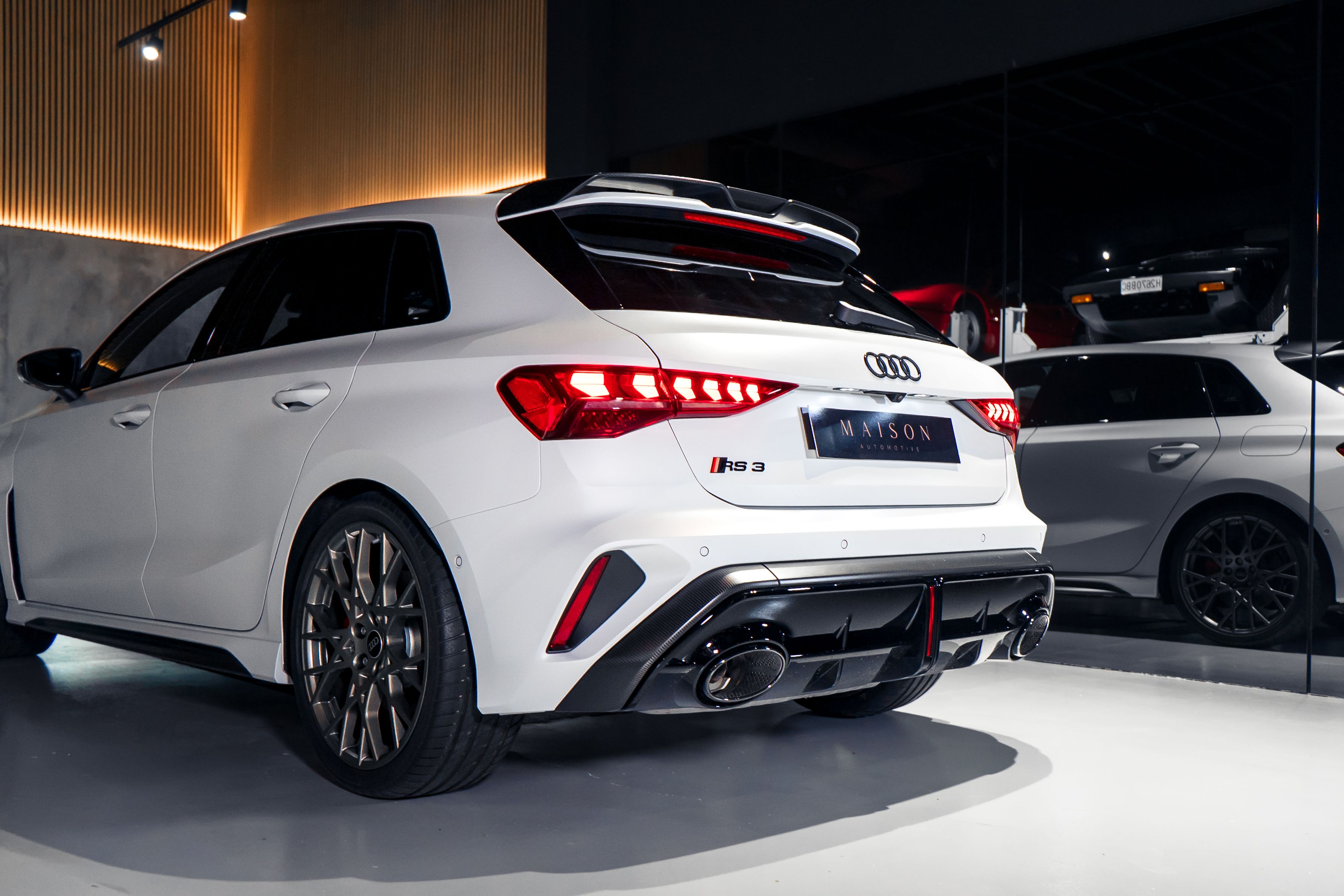 Audi RS3 Competition — photo 25
