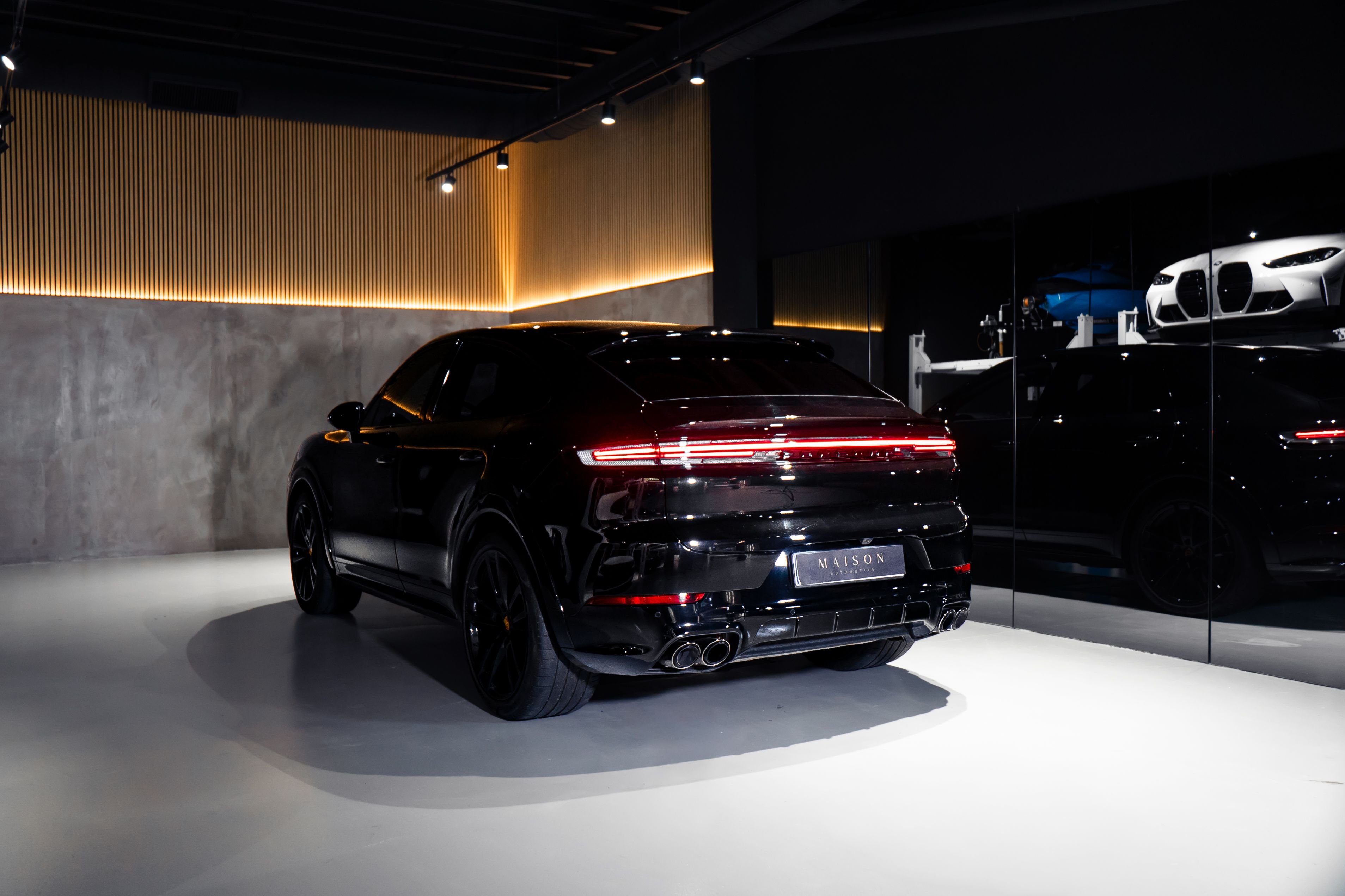Porsche Cayenne  — photo 14