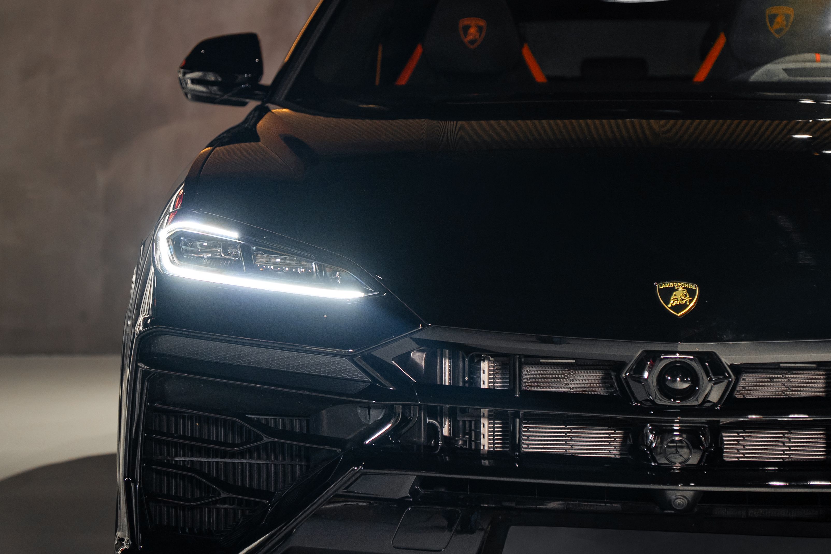 Lamborghini Urus — foto 5
