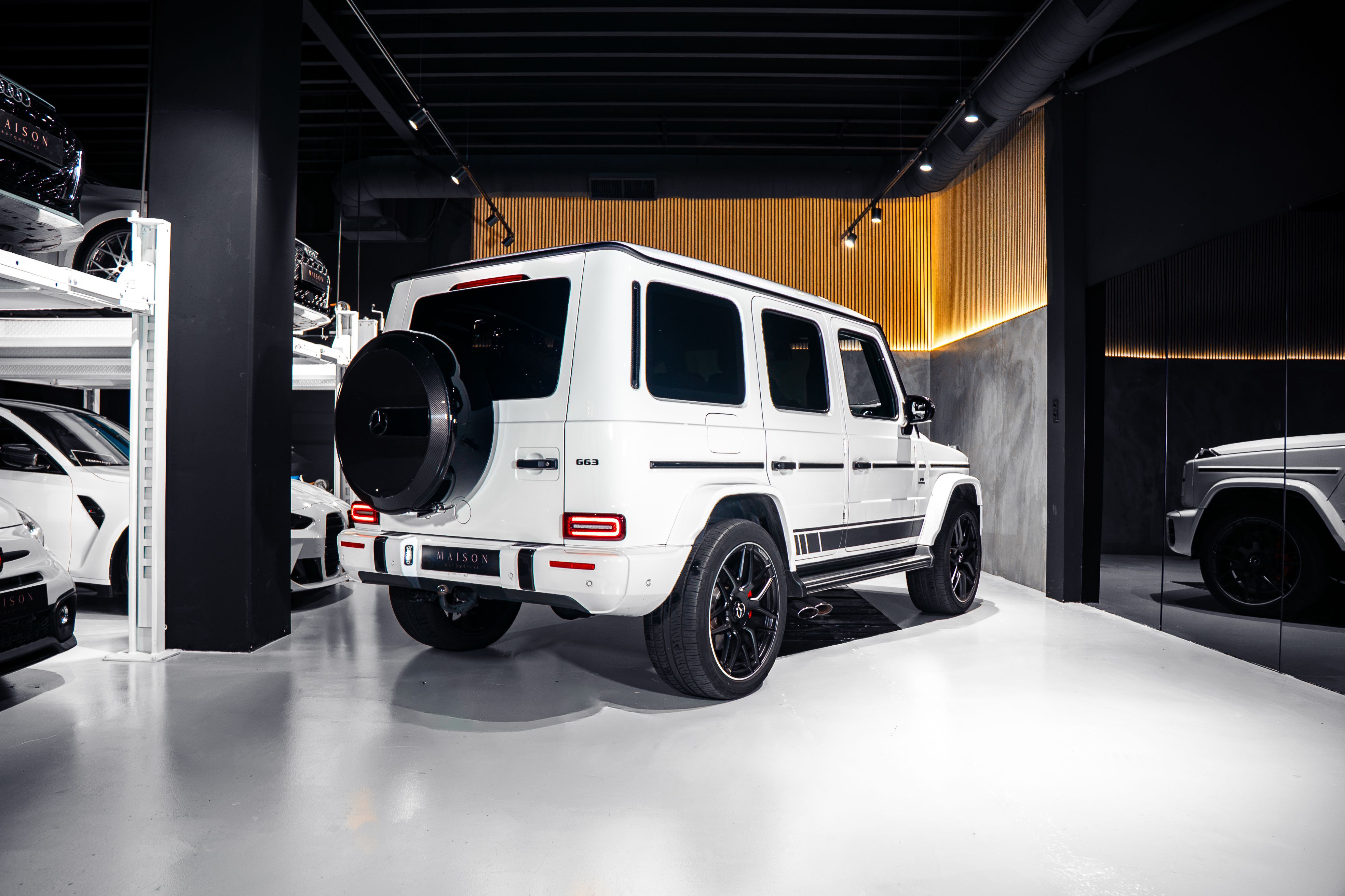 Mercedes-AMG G63  — photo 13